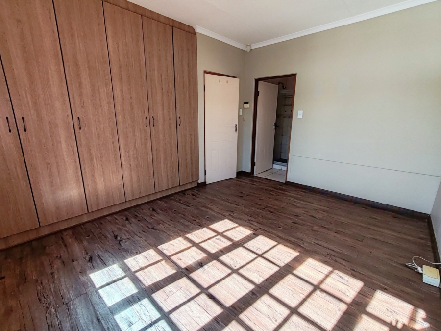 3 Bedroom Property for Sale in Grimbeeck Park North West